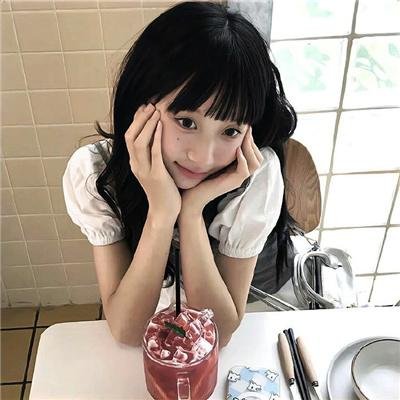 雨中怪客